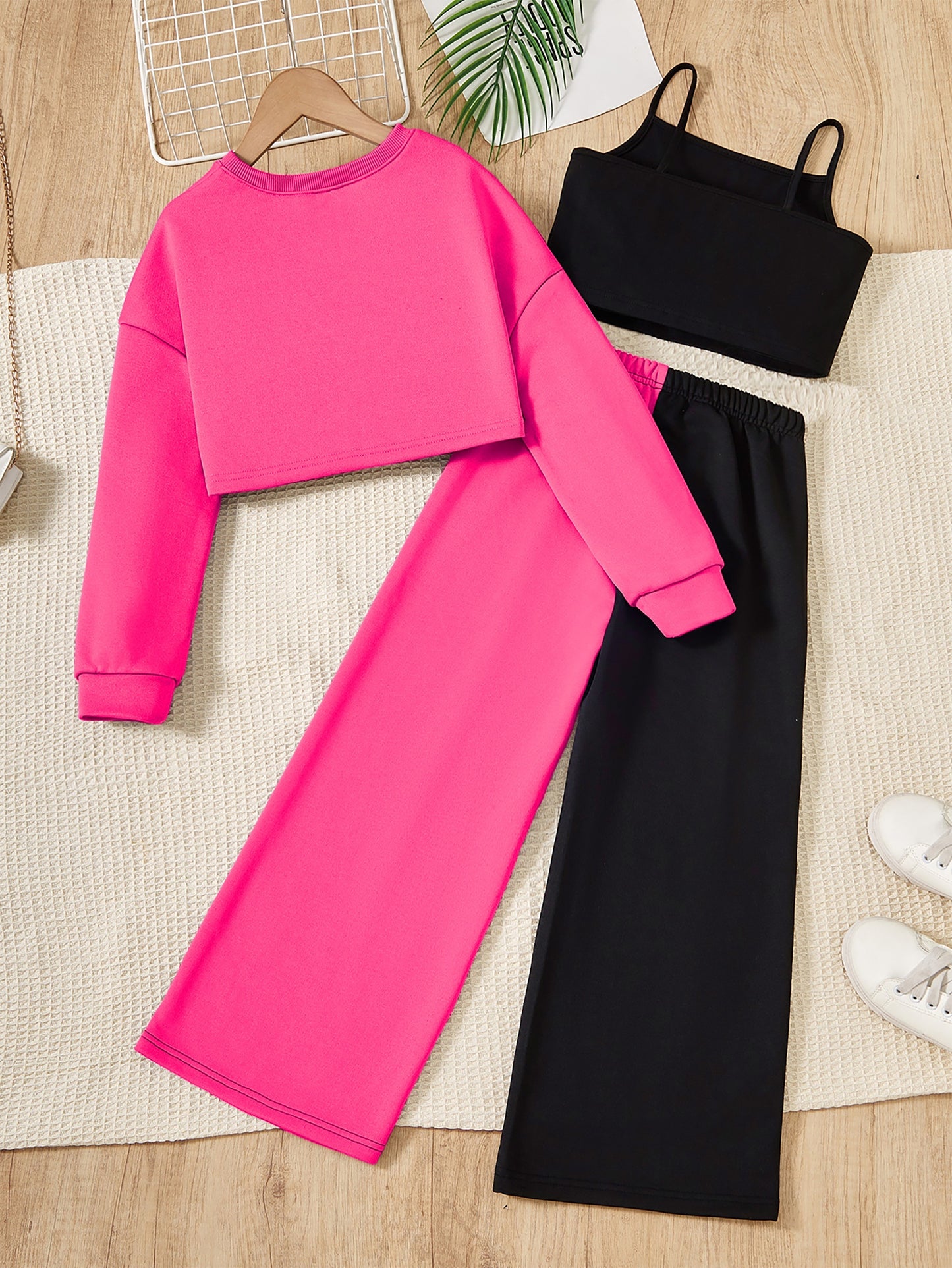 Conjunto para niña: camisola con estampado de corazones, top de manga larga y pantalón de exterior con bloques de color. Conjunto informal de 3 piezas para primavera y otoño. Regalo.