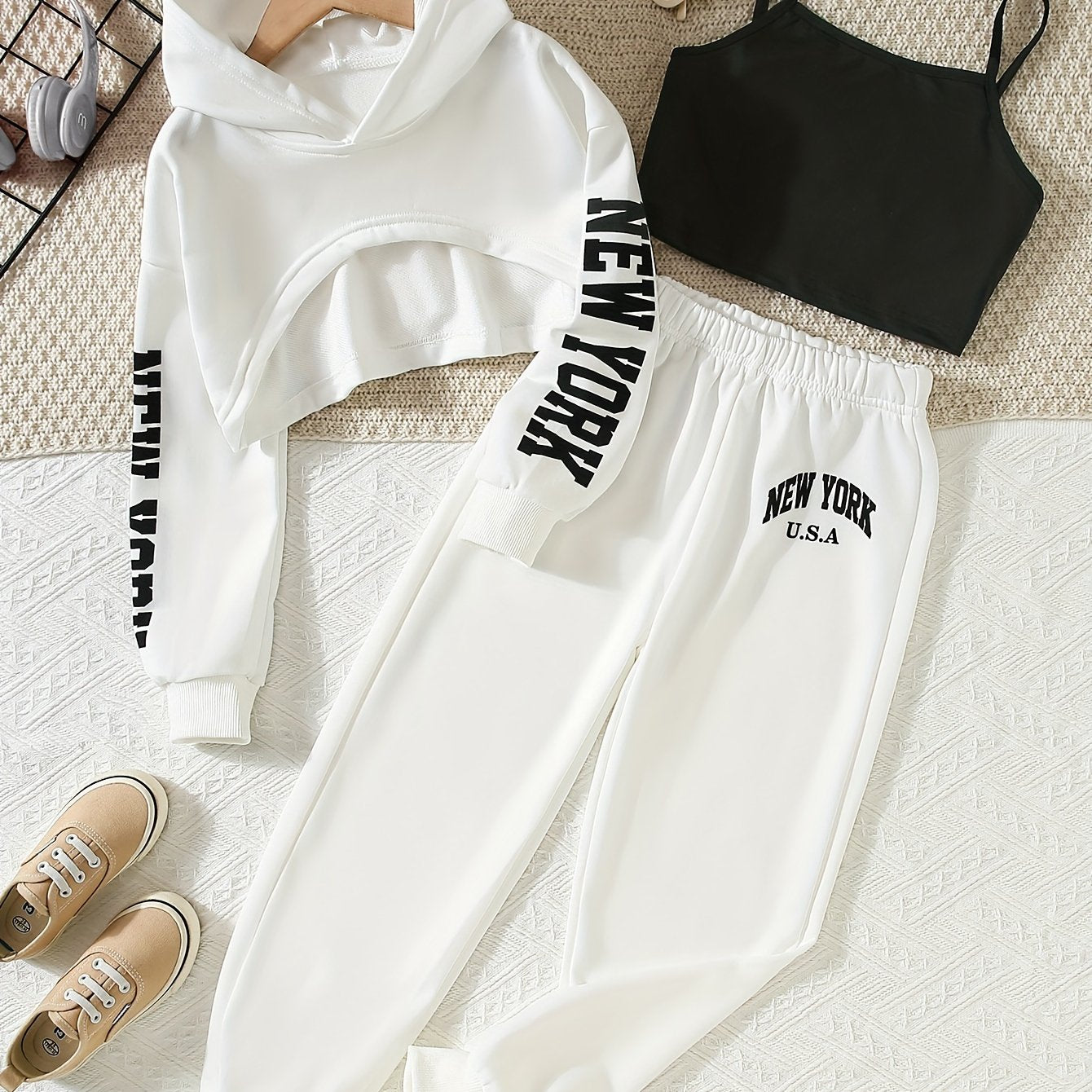 Girls' 3pcs Fashion Outfit, Short Hoodie and Tank Top with Athletic Pants Set, New York Print Casual Long Sleeve Top, Kids Spring/Summer/Autumn/Winter Clothing, Knitted Fabric, Stretchy, Letter Pattern, Regular Fit, Polyester