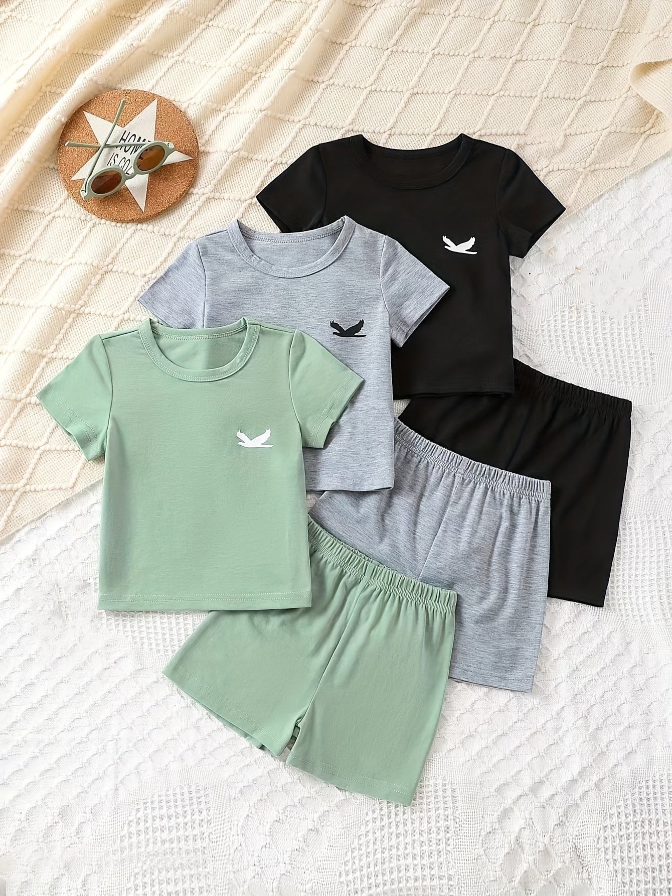 Conjunto de 3 camisetas y pantalones cortos informales de manga corta con cuello redondo para bebé niño, ropa de verano para niños, conjunto de manga corta para exteriores.
