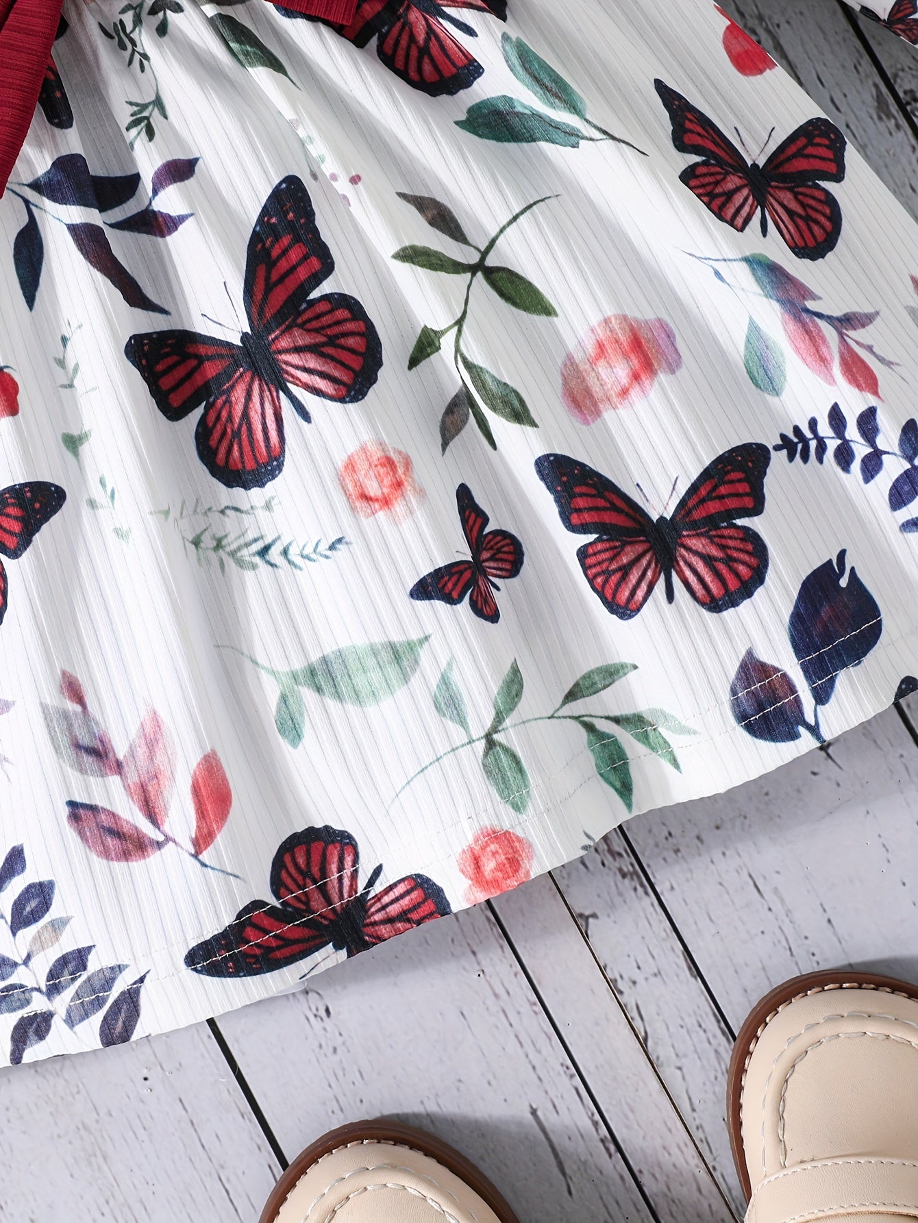Conjunto de dos piezas para niñas pequeñas, sencillo y bonito, nuevo, de primavera y otoño, con estampado de mariposas rosas, mangas pequeñas con vuelo, vestido de cuello redondo, vestido de color liso con ranuras, conjunto combinado