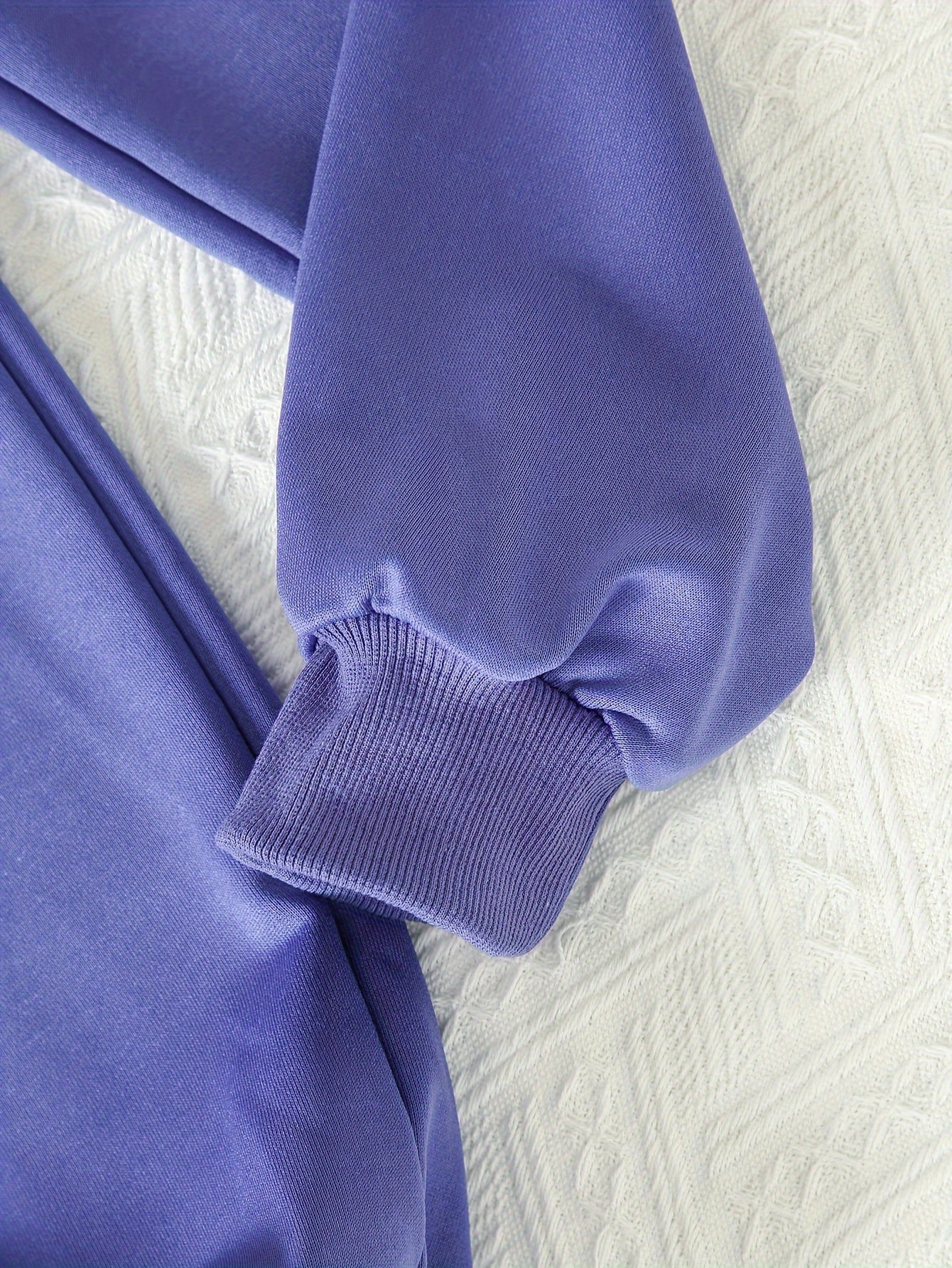 Girls' 3pcs Fashion Outfit, Short Hoodie and Tank Top with Athletic Pants Set, New York Print Casual Long Sleeve Top, Kids Spring/Summer/Autumn/Winter Clothing, Knitted Fabric, Stretchy, Letter Pattern, Regular Fit, Polyester
