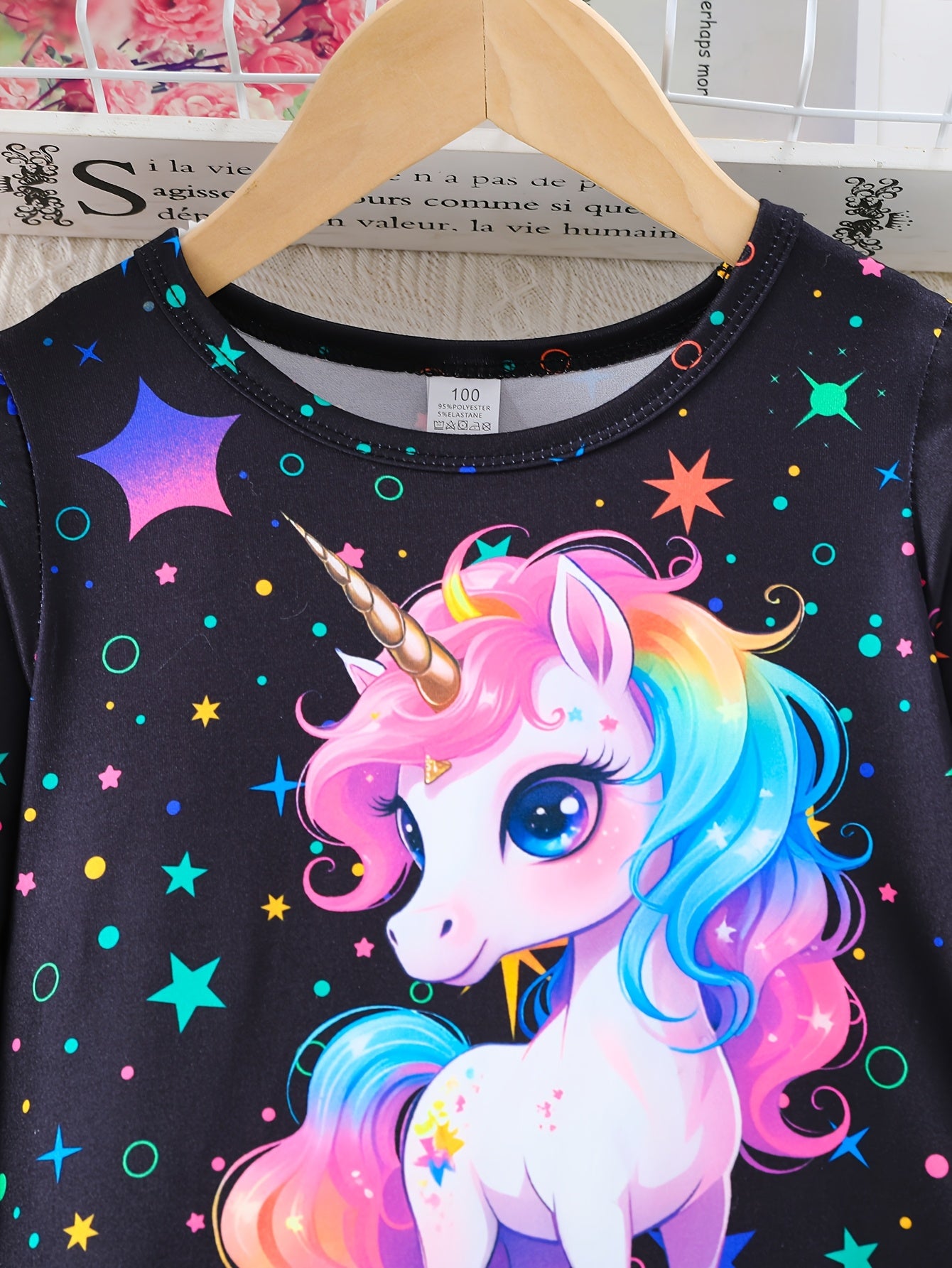 Little Girl 2pcs Set with Unicorn Long Sleeve Top and Star-printed Pants Set for Autumn and Winter, Casual and Cute Style, Home Wear Set