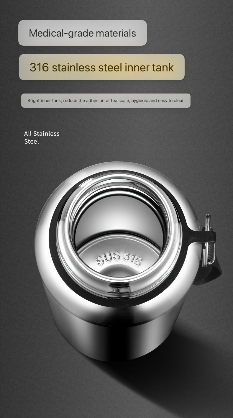 Botella de agua térmica de acero inoxidable: gran capacidad, a prueba de fugas y portátil para actividades al aire libre, deportes y viajes. Sin BPA.