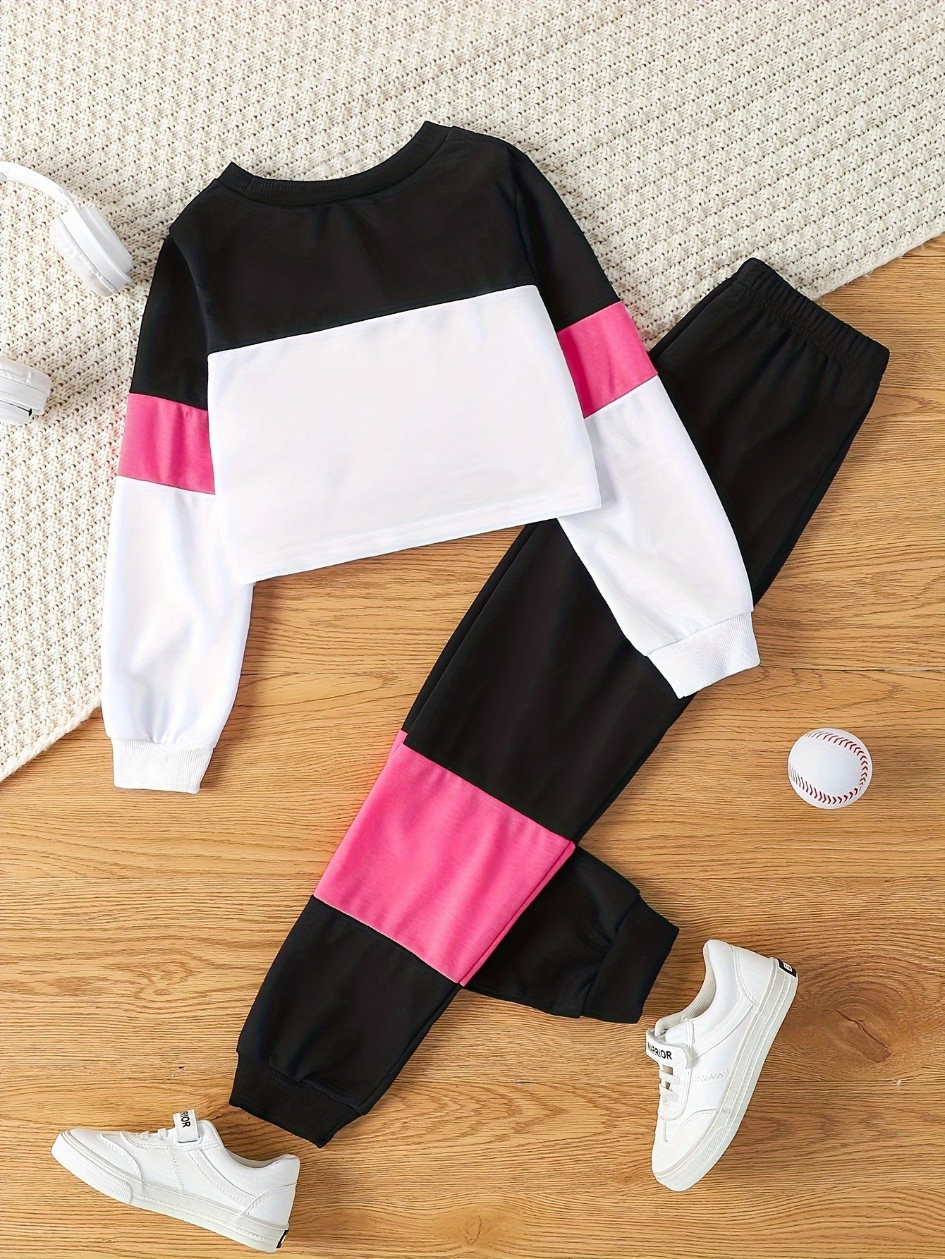 Youngsters's Spring and Autumn Style Letter Print Round Neck Short Long Sleeve Top and Color-Matching Spliced Long Pants Casual Two-Piece Set, Perfect for Outdoor