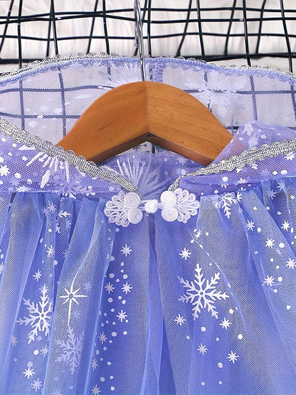 Enchanting Blue Gradient Snowflake Cape Costume for Children - Polyester; Floral Pattern; ButtonDetail; Knit Fabric with Slight Stretch; Regular Fit; Age 3+; Halloween Cloak Dress-Up