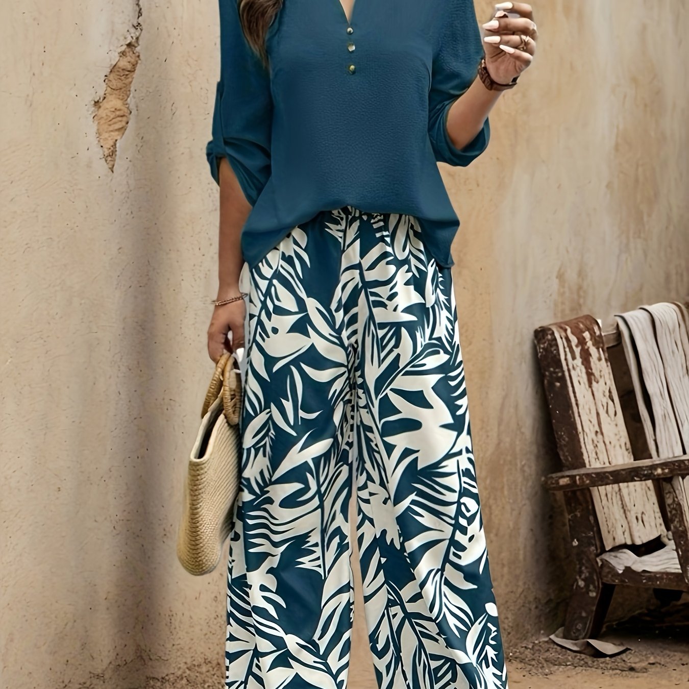 Conjunto de top y pantalón de manga larga con diseño elegante de primavera-verano