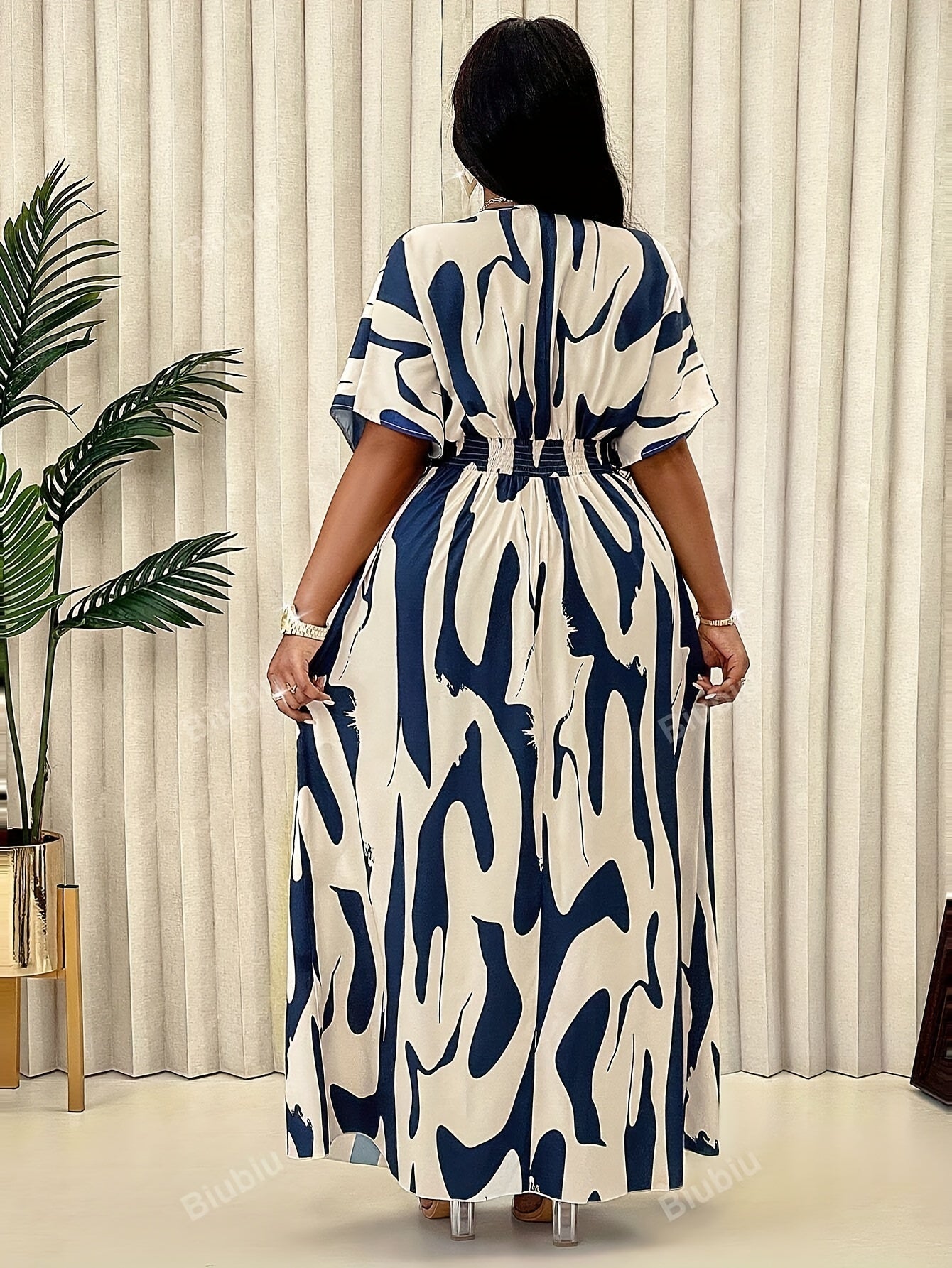 Plus Size Allover Print Surplice Neck A-line Dress, Elegant Short Sleeve Ankle Length Dress For Spring & Summer, Women's Plus Size Clothing