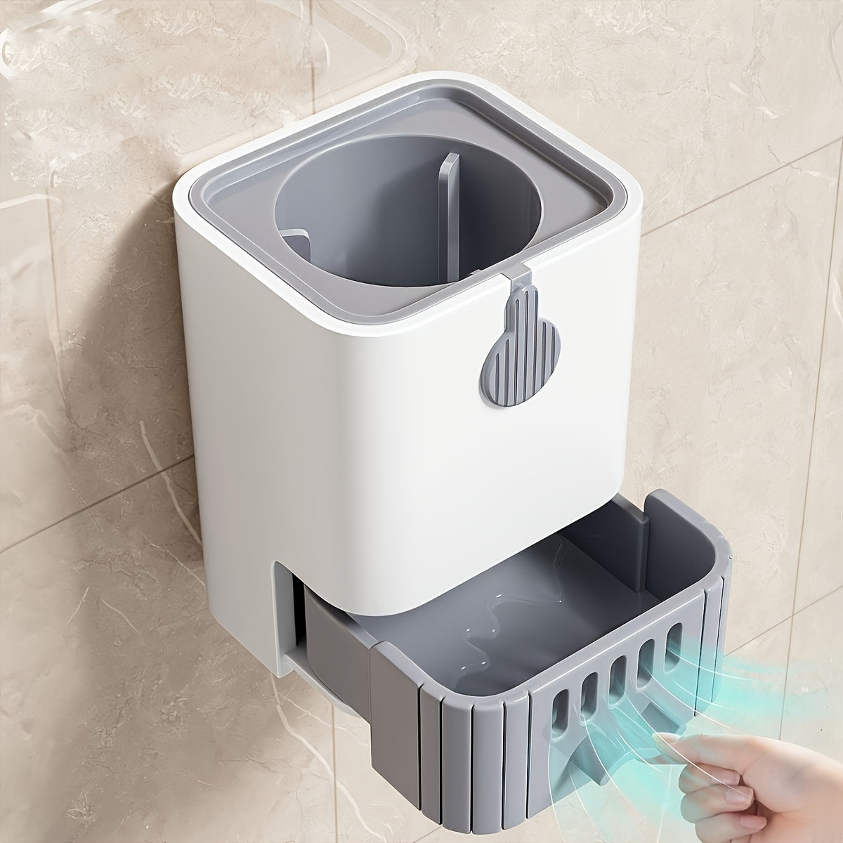 Un juego de cepillo de inodoro montado en la pared con mango largo, cerdas de silicona suaves, sin esquinas muertas, equipado con un toallero de papel, manual no eléctrico, diseño que ahorra espacio